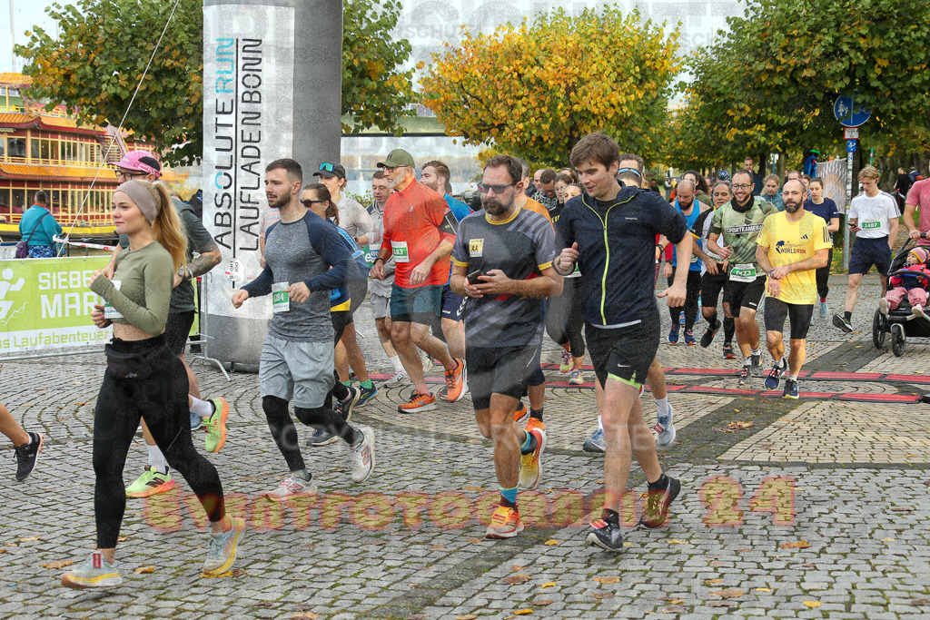 241020_0949_EX1_7176 | Sportfotografie im Rhein-Sieg Kreis, Köln, Bonn, NRW, Rheinland Pfalz, Hessen, etc. Unser Tätigkeitsfeld umfasst den Laufsport vom Volkslauf über den Marathon, Duathlon, Triathon bis zum Ultralauf wie Kölnpfad Ultra oder Schindertrail.