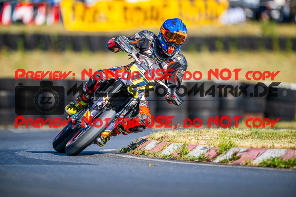 MaZZes_FotoMatrix_220529_5503 | Fotograf Mathias Schmid
Sportfotograf,
Eventfotograf,
Hochzeitsfotograf,
Portraitfotograf