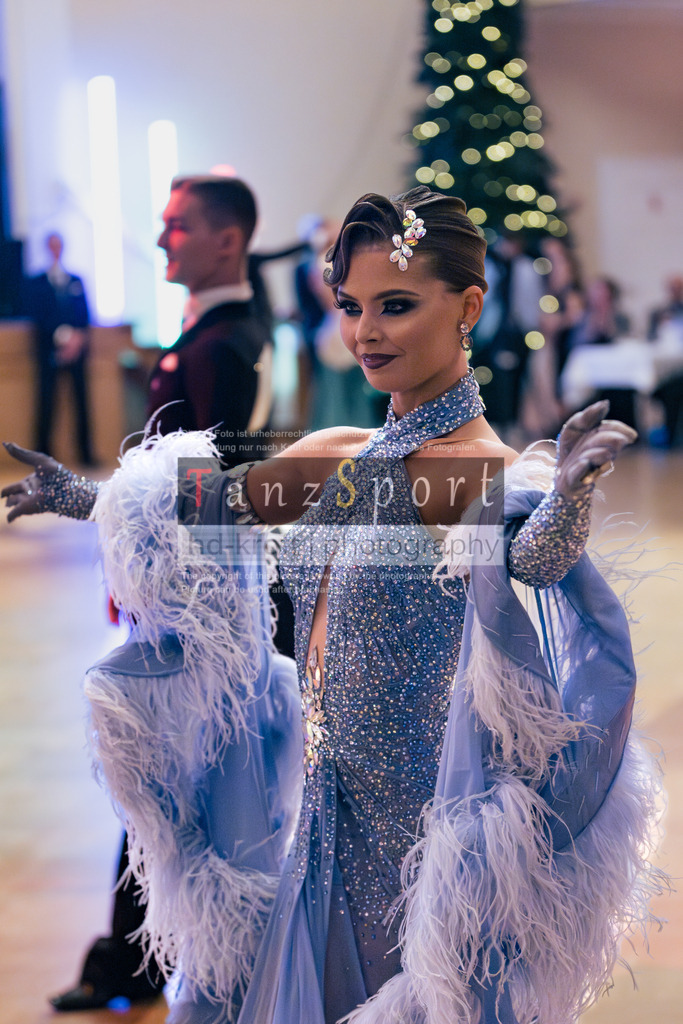 20251129_DM-HGS-S-Std_09139 | Tanzsportbilder, Standardtanz, Lateintanz, WDSF, DTV, LTVB, dancecomp, goc, hessen tanzt, blaues band der spree, walzer, tango, wiener walzer, slowfox, quickstepp, samba, rumba, cha-cha-cha, paso doble. jive, hd-kroft photography, turniertanzsport