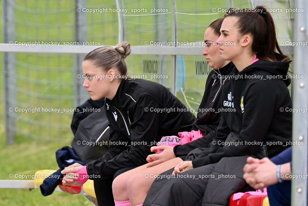 Carinthians Liwodruck Hornets vs. USC Landhaus 21.4.2024 | #7 Sharon Schmölzer Carinthians LIWOdruck Hornets, #10 Elisa Ciccarelli Carinthians LIWOdruck Hornets, #13 Marie Lessacher Carinthians LIWOdruck Hornets, Carinthians Liwodruck Hornets vs. USC Landhaus 21.4.2024, Carinthians Liwodruck Hornets vs. USC Landhaus am 21.04.2024 in Spittal an der Drau (Goldeck Stadion), Austria, (Photo by Bernd Stefan)