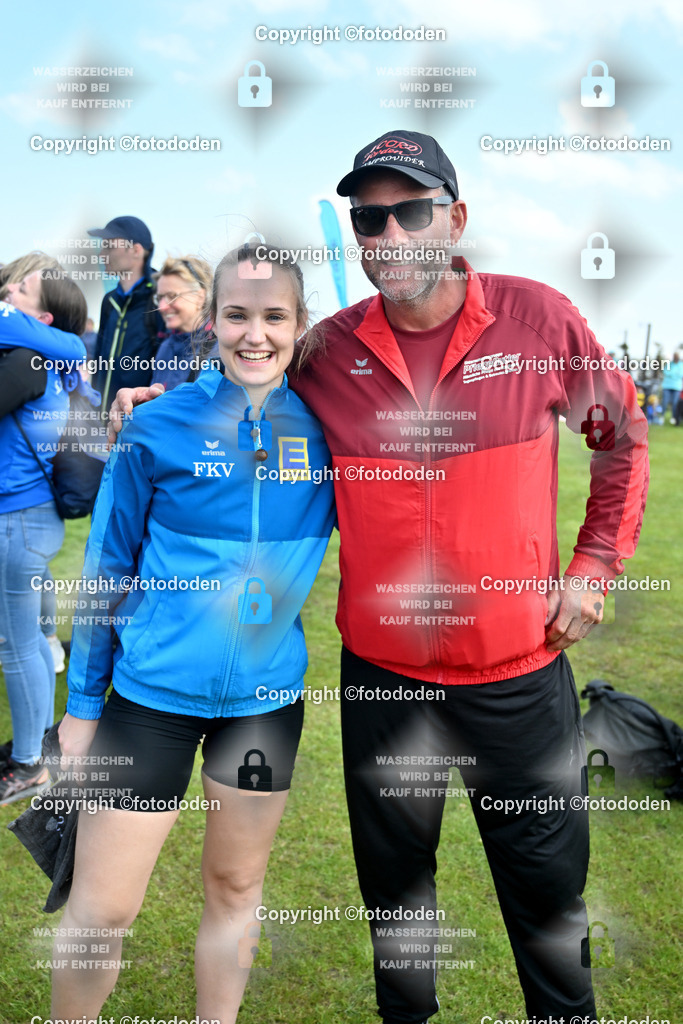 DSC_6357 | Lene Gerjets / FKV
Neuer Weltrekord mit 69,20 m
Stefan Albarus
Halter des Weltrekords mit 106,2 m