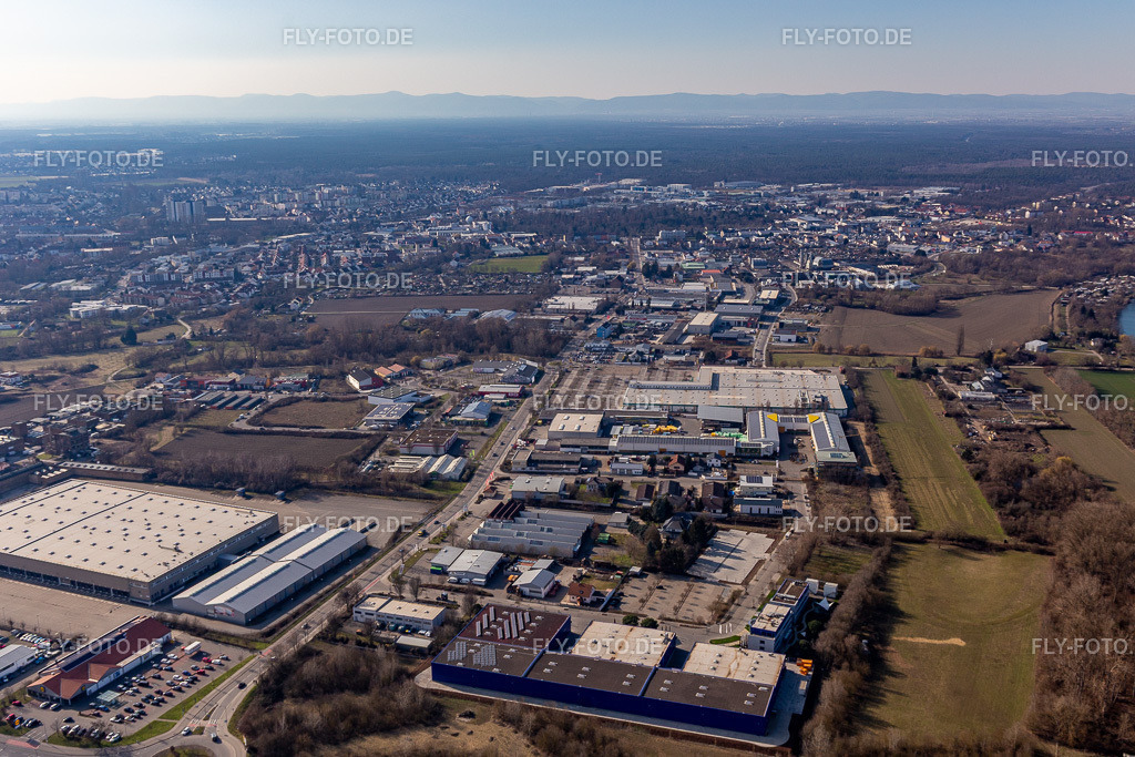 Industriegebiet Auestraße | Luftbild: Industriegebiet Auestraße im Ortsteil Ludwigshof in Speyer im Bundesland Rheinland-Pfalz in Deutschland. Foto: IMG_125958.jpg vom 07.03.2021 durch ©2025 Werner Riehm fly-foto.de/copyright - Realisiert mit Pictrs.com