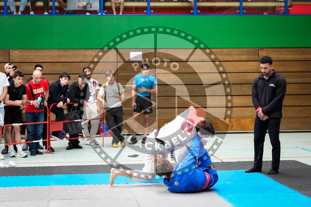 20250920PBB3850 | Athletes compete during the AJP Tour Hamburg International Jiu-Jitsu Championship, on September 20, 2025 in Hamburg, Germany. © Chiara Dazi / photoblackbelt