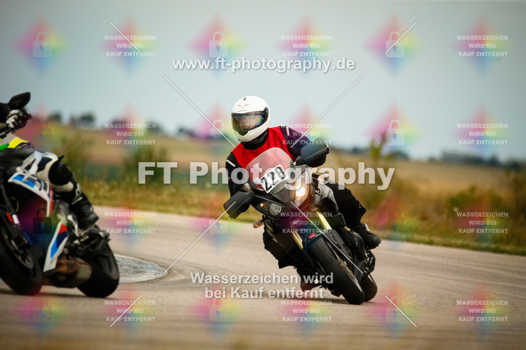 _MOT6853 | Hier findet Ihr Bilder von Touristenfahrten auf der Nürburgring Nordschleife oder von anderen Veranstaltungen die ich besucht habe. Viel Spass beim Durch Schauen 