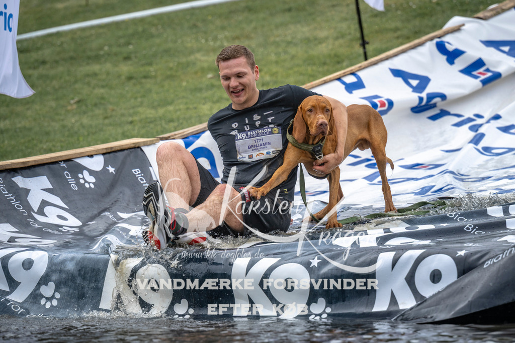 1551_ZZ96746 | kk-dogfotos