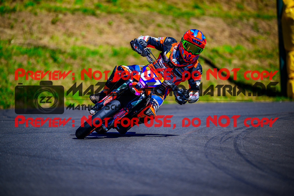 MaZZes_FotoMatrix_240816_6007705_8997 | UE40