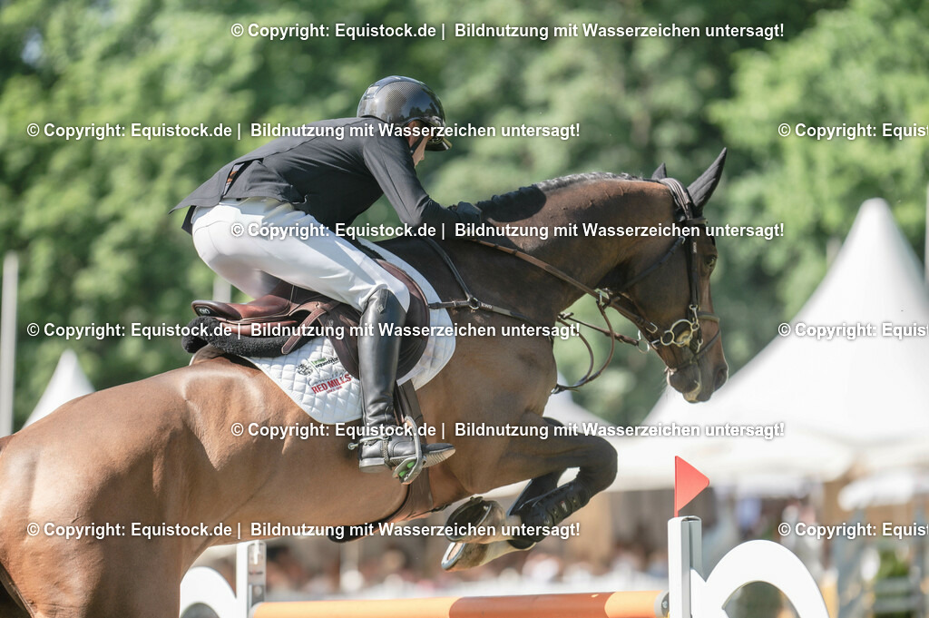 20230528_17_CSI4_Hess.Min.Präs_0014 | equistock