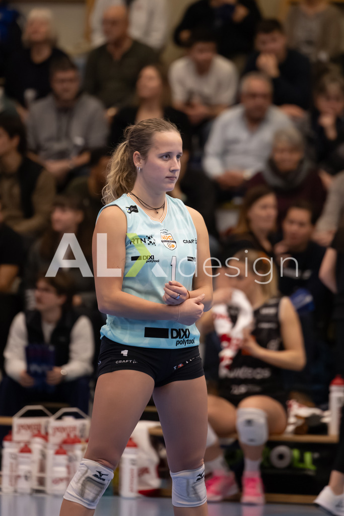 Volleyball I Frauen I Saison 2025-2026 I Volleyball NLA | Women I Round 16 I VC Kanti Schaffhausen - Viteos NUC I 31.01.2026 | 1 Caroline Delley (CH) (Viteos NUC) – Libero - Realisiert mit Pictrs.com