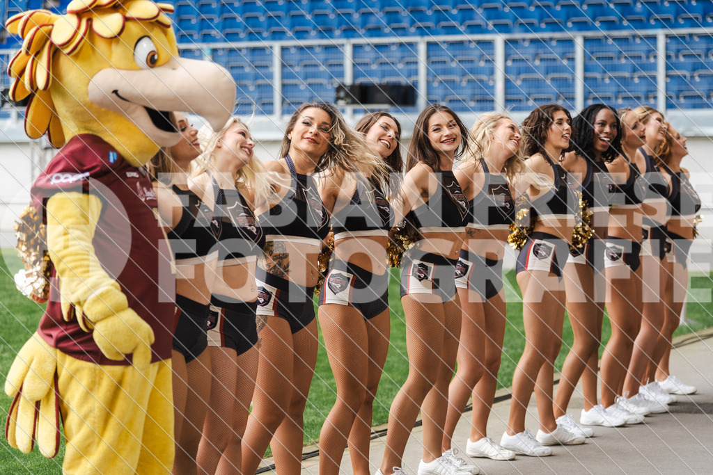 GER Rhein Fire vs. Paris Musketeers, Football, European League of Football, Spieltag 4, Saison 2025, 08.06.2025 | GER Rhein Fire vs. Paris Musketeers, Football, European League of Football, Spieltag 4, Saison 2025, 08.06.2025Foto: Fabian Friese - Realisiert mit Pictrs.com