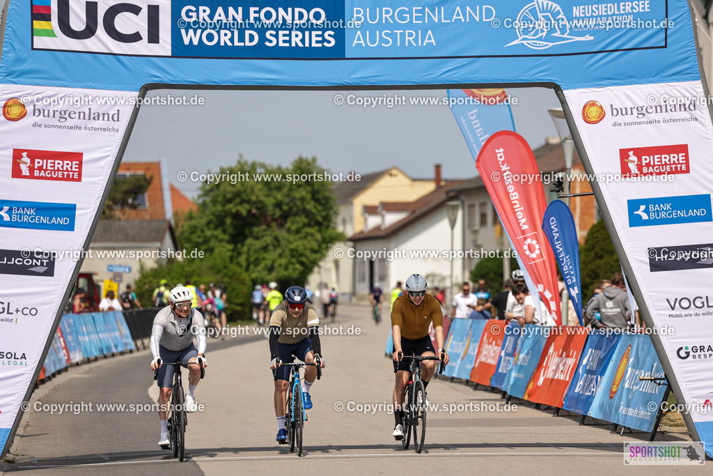 VJ__9666 | Neusiedlersee Radmarathon 2026@sportshot_your_pictrs #yourpictures#roadtowm2029 #nrm #neusiedlerseeradmarathon #neusiedlersee #neusiedlerseetourismus #burgenland #mörbisch #nrm26 #burgenlandtourismus #voglundco #poweredbyburgenlandtourismus #radsport #rad #marathon #ucigranfondo #visitburgenland #ucigranfondoworldseries