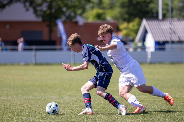 FC Scharbeutz 1 - Tema Chase Football Club I DanaCup 2026 045 | Herzlich willkommen in meiner Fotogalerie für Sportmannschaften. Schau gerne mal rein, vielleicht ist Dein Team ja auch dabei! Falls nicht, schreib mir und wir ändern das! :)  - Realisiert mit Pictrs.com