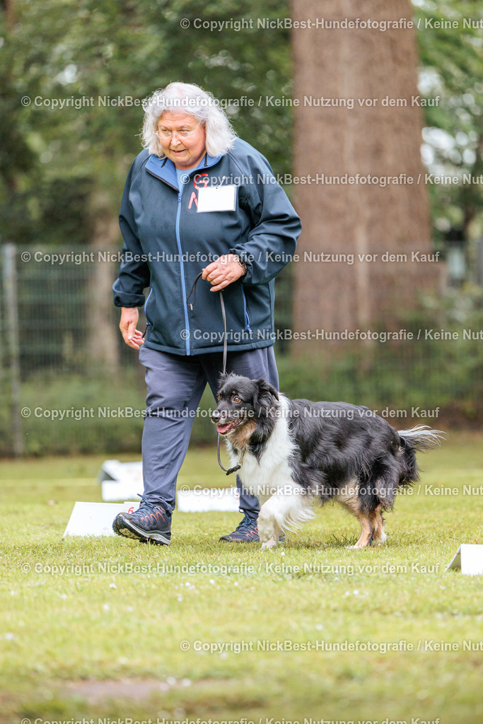 RO-Blumenthal-2026-Nickbest-Hundefotografie-3935 | Dein Hund! Dein Moment! Deine Erinnerungen! Hundefotografie in Bremen Blumenthal. Ich fange die besonderen Momente deines Vierbeiners ein – ob Indoor mit Blitzanlage oder in der freien Natur. Sicher dir dein Moment und dein Termin für eure Erinnerungen.