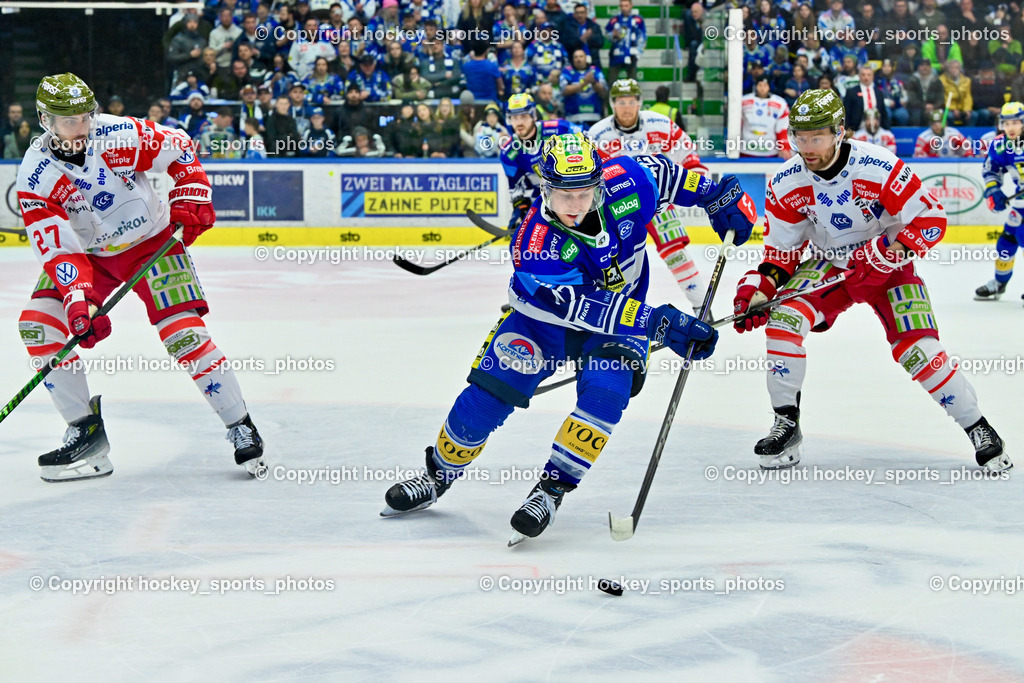 EC IDM WÄRMEPUMPEN VSV vs. HC Bozen | #42 LANZINGER Benjamin EC VSV, #27 Seed Jason Dean HC Bozen, #19 McClure Brad Dean HC Bozen, EC IDM WÄRMEPUMPEN VSV vs. HC Bozen, EC IDM WÄRMEPUMPEN VSV vs. HC Bozen am 14.03.2025 in Villach (Stadthalle Villach), Austria, (Photo by Bernd Stefan)