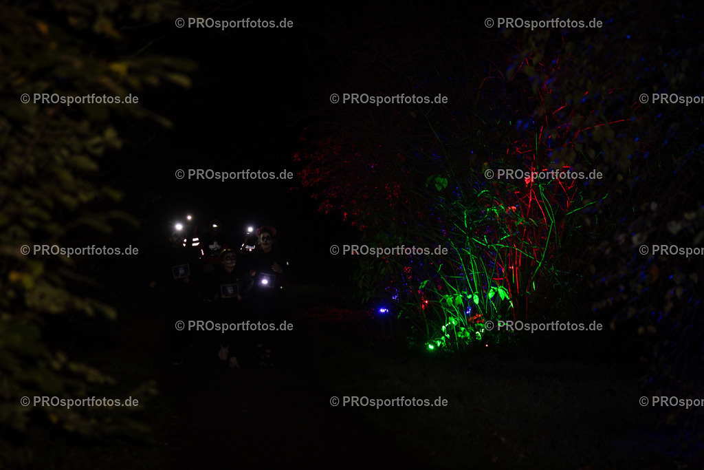 Halloween Run 2024 in Koeln, 31.10.2024 | Impressionen vom Halloween Run 2024 am 31.10.2024 in Koeln (Forstbotanischer Garten Rodenkirchen). Foto: BEAUTIFUL SPORTS/Axel Kohring