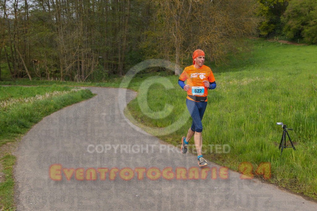 220501_0949_EV8_9581 | Sportfotografie im Rhein-Sieg Kreis, Köln, Bonn, NRW, Rheinland Pfalz, Hessen, etc. Unser Tätigkeitsfeld umfasst den Laufsport vom Volkslauf über den Marathon, Duathlon, Triathon bis zum Ultralauf wie Kölnpfad Ultra oder Schindertrail.