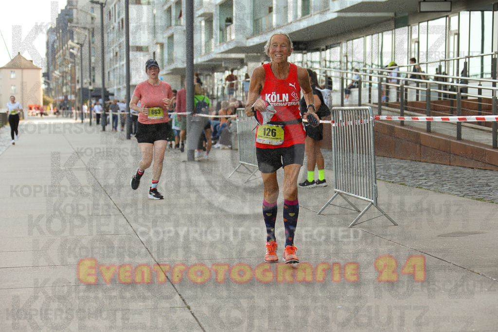 250920_1456_EX1_8313 | Sportfotografie im Rhein-Sieg Kreis, Köln, Bonn, NRW, Rheinland Pfalz, Hessen, etc. Unser Tätigkeitsfeld umfasst den Laufsport vom Volkslauf über den Marathon, Duathlon, Triathon bis zum Ultralauf wie Kölnpfad Ultra oder Schindertrail.