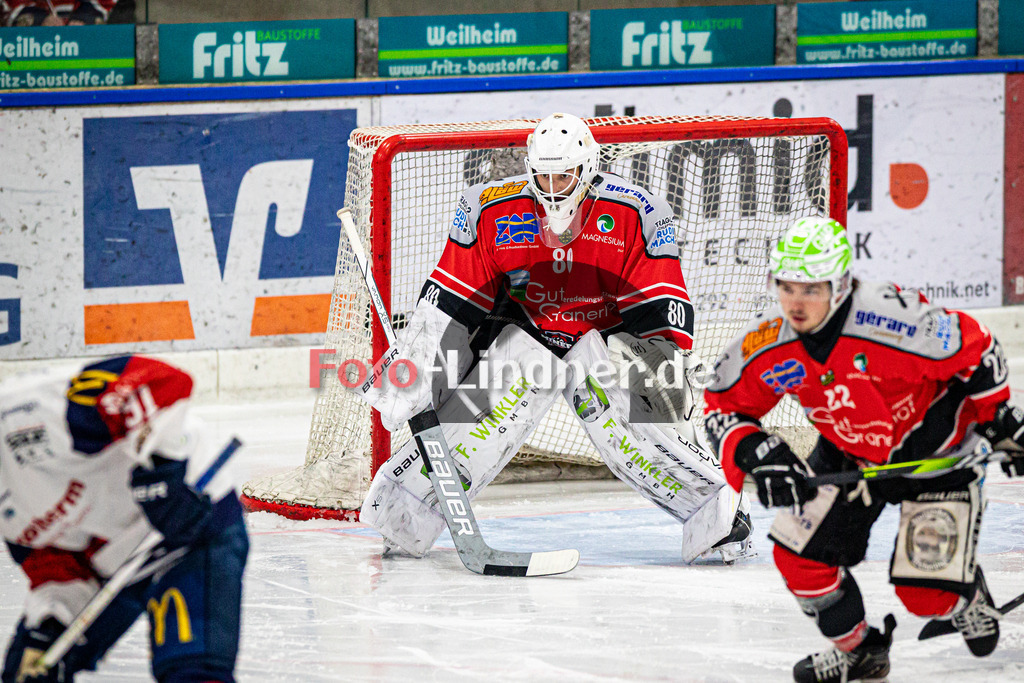 TSV Peißenberg MINERS gegen VfE Ulm/Neu Ulm DEVILS | Eishockey Bayernliga Herren Vorrunde 2024/25, TSV Peißenberg MINERS gegen VfE Ulm/Neu Ulm DEVILS, 20250105,Xaver NAGEL (MINERS 80) im Tor,2025-01-05 in Peißenberg (Eisstadion Peißenberg)Xaver NAGEL (MINERS 80)Copyright: WolfgangxLindner foto-lindner.de