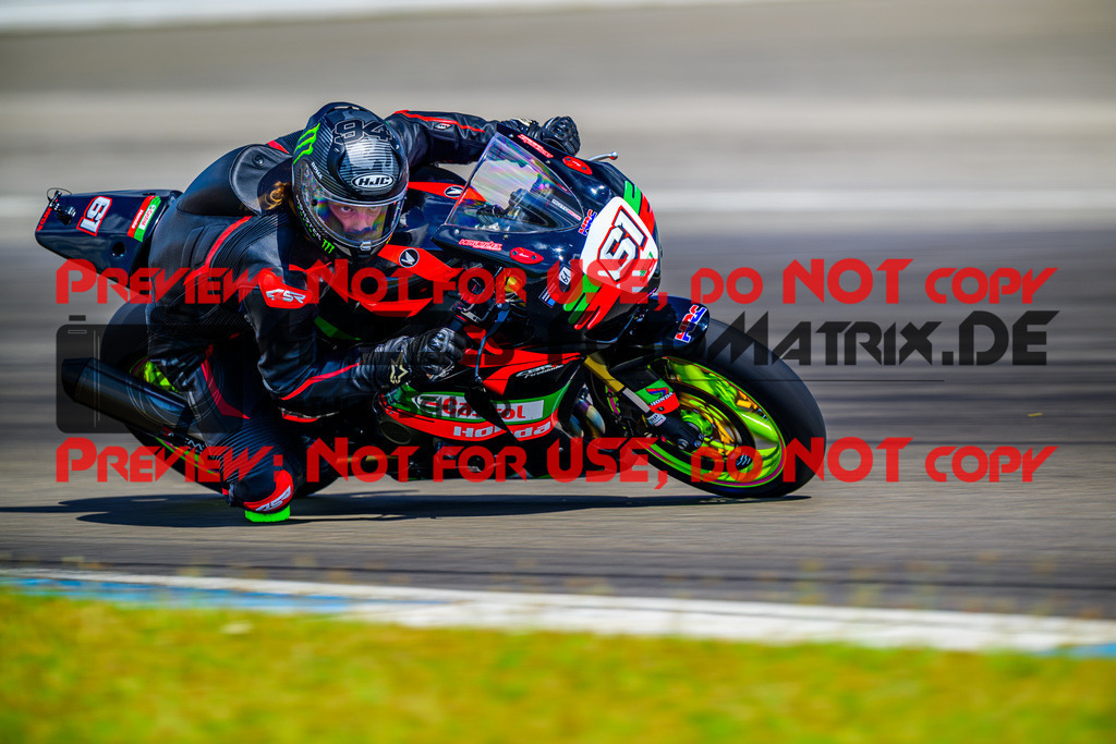 MaZZes_Fotomatrix_20250628_6007705_1601 | WEISS