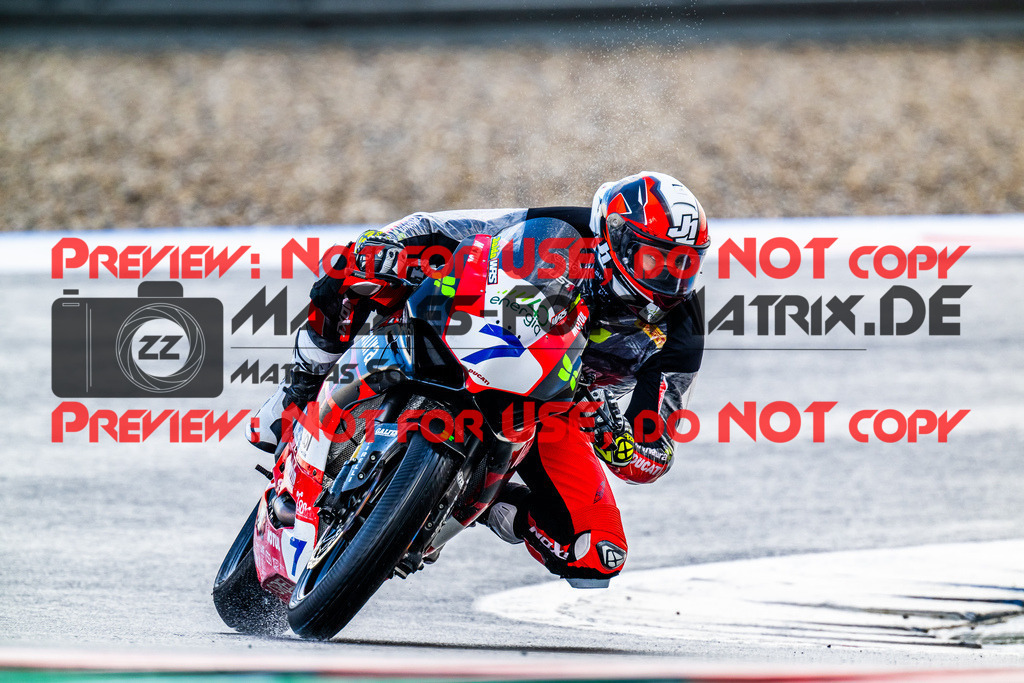 MaZZes_FotoMatrix_240419_6007705_1212 | SSP600