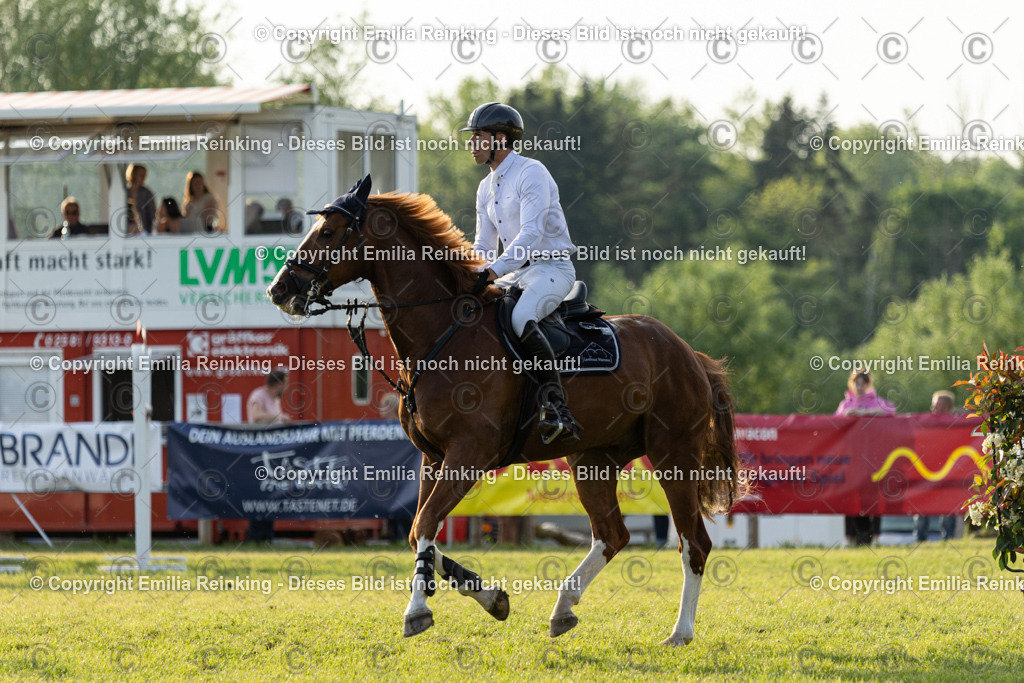 CL5A1277 | Emilia Reinking Fotografie - Realisiert mit Pictrs.com