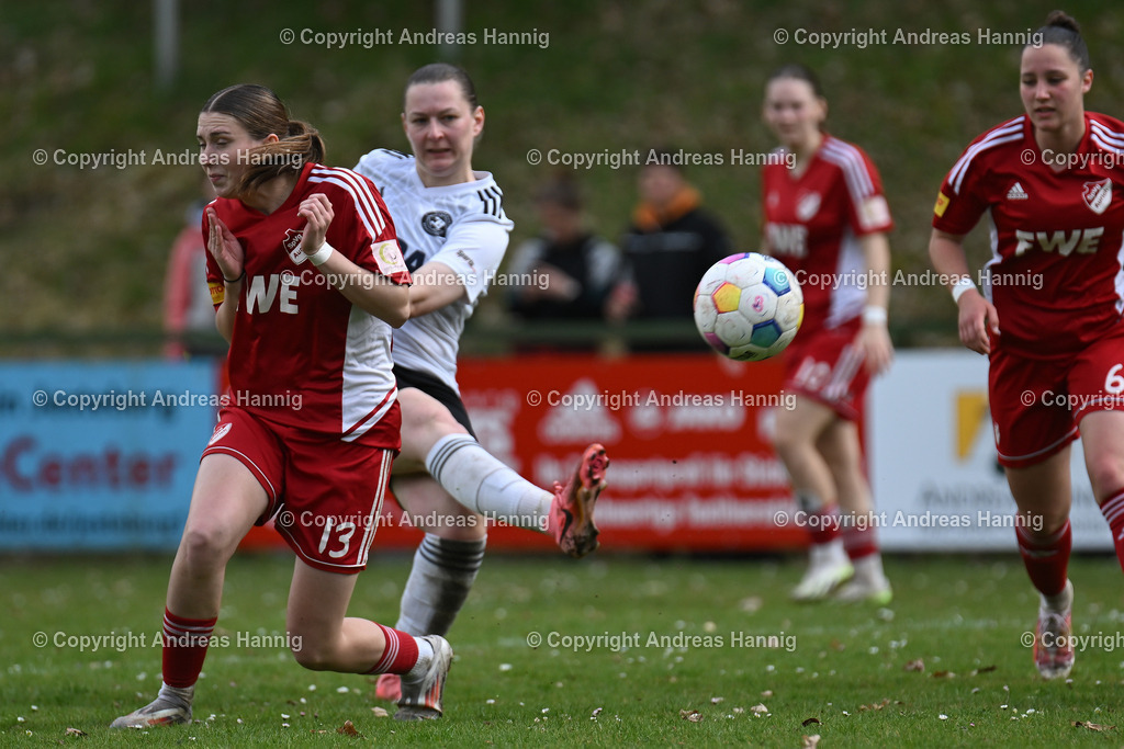 Fußball I Frauen I Saison 2024-25 I Oberliga I FC Jesteburg-Bendestorf - SpVg Aurich Frauen I 13.4.2025 | a-hannig - Realisiert mit Pictrs.com