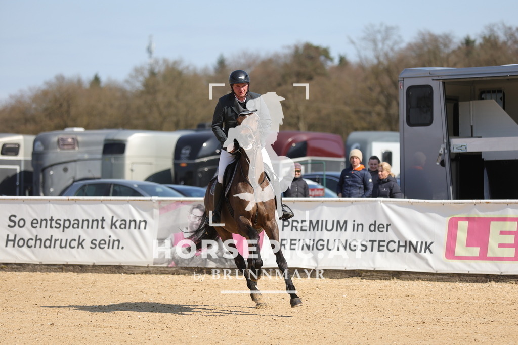 0P6A1694 | Willkommen bei Brunnmayr - Design & Fotografie – Ihrem Spezialisten für Reitturniere und Pferdeveranstaltungen in Oberösterreich, Salzburg und Bayern! Seit über 17 Jahren sind wir leidenschaftlich dabei.