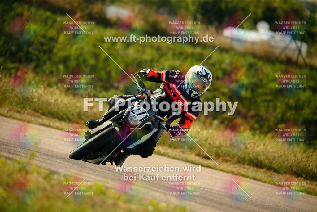 _MOT5960 | Hier findet Ihr Bilder von Touristenfahrten auf der Nürburgring Nordschleife oder von anderen Veranstaltungen die ich besucht habe. Viel Spass beim Durch Schauen 