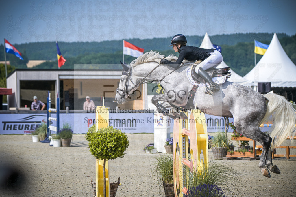 DOS_7333 | Entdecke hochwertige Reitturnierfotos von Foto Oger. Professionell, emotional und authentisch – jetzt Lieblingsmomente im Shop bestellen. - Realisiert mit Pictrs.com