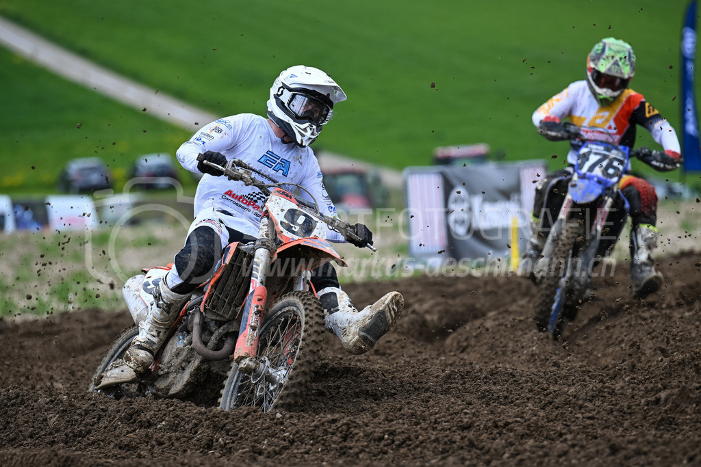 Motocross Schlatt bei Winterthur - 29. April 2023 | #9 Badertscher Jonas aus Rudolfingen (CH) auf KTM in der Kategorie MX2 am Motocross Schlatt bei Winterthur, 29. April 2023.
Instagram: @mx_schlatt | @mc_wila | @sam_schweiz
Bild: Sportfotografie Markus Aeschimann | www.markus-aeschimann.ch - Realisiert mit Pictrs.com