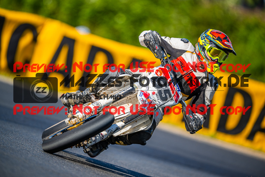 MaZZes_FotoMatrix_220528_4123 | Fotograf Mathias Schmid
Sportfotograf,
Eventfotograf,
Hochzeitsfotograf,
Portraitfotograf