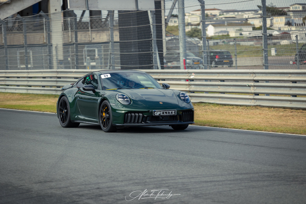 R6PZ9990 _Alexander Tschuncky | Entdecken Sie die faszinierende Welt von Alexander Tschuncky Arts: Kreative Fotografie, atemberaubende Automobilkunst und hochwertiger Bilderdruck. Lassen Sie sich inspirieren! - Realisiert mit Pictrs.com