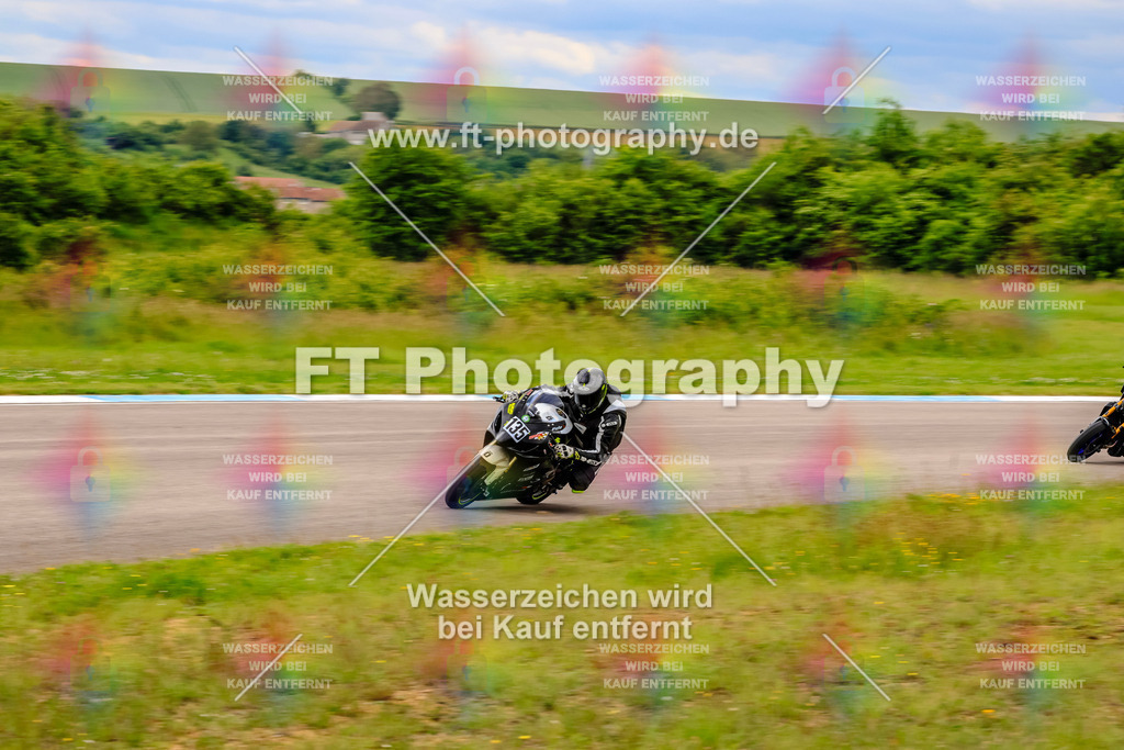 MotoTeam-3510 | Hier findet Ihr Bilder von Touristenfahrten auf der Nürburgring Nordschleife oder von anderen Veranstaltungen die ich besucht habe. Viel Spass beim Durch Schauen 