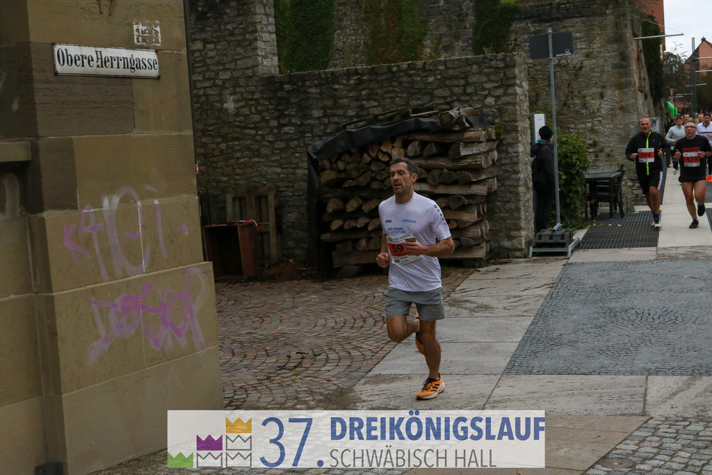 VR Bank Hauptlauf 10000m | 3 Koenigslauf 2023 - Realisiert mit Pictrs.com