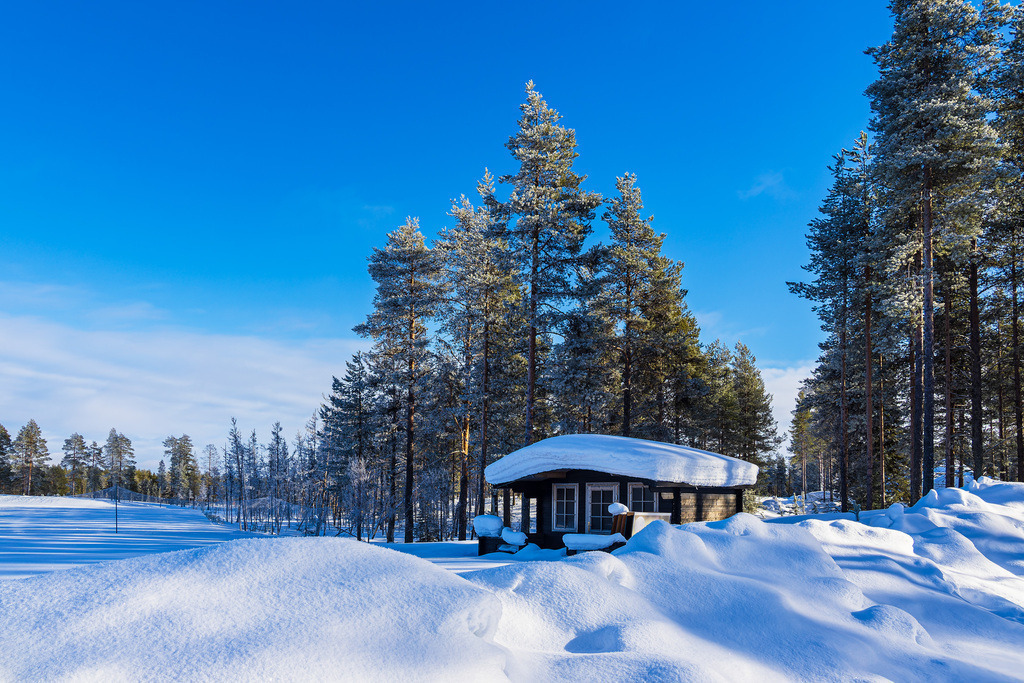 Landschaft mit Schnee im Winter in Kuusamo, Finnland | Landschaft mit Schnee im Winter in Kuusamo, Finnland.