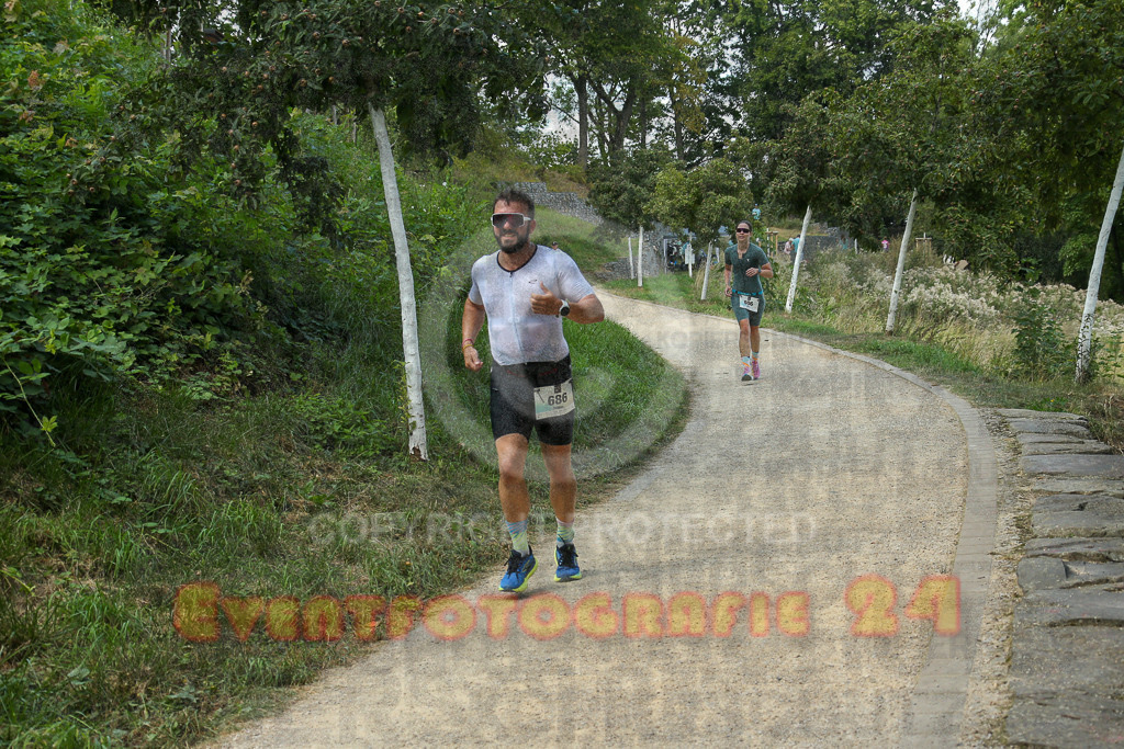 250824_1432_EX1_6583 | Sportfotografie im Rhein-Sieg Kreis, Köln, Bonn, NRW, Rheinland Pfalz, Hessen, etc. Unser Tätigkeitsfeld umfasst den Laufsport vom Volkslauf über den Marathon, Duathlon, Triathon bis zum Ultralauf wie Kölnpfad Ultra oder Schindertrail.