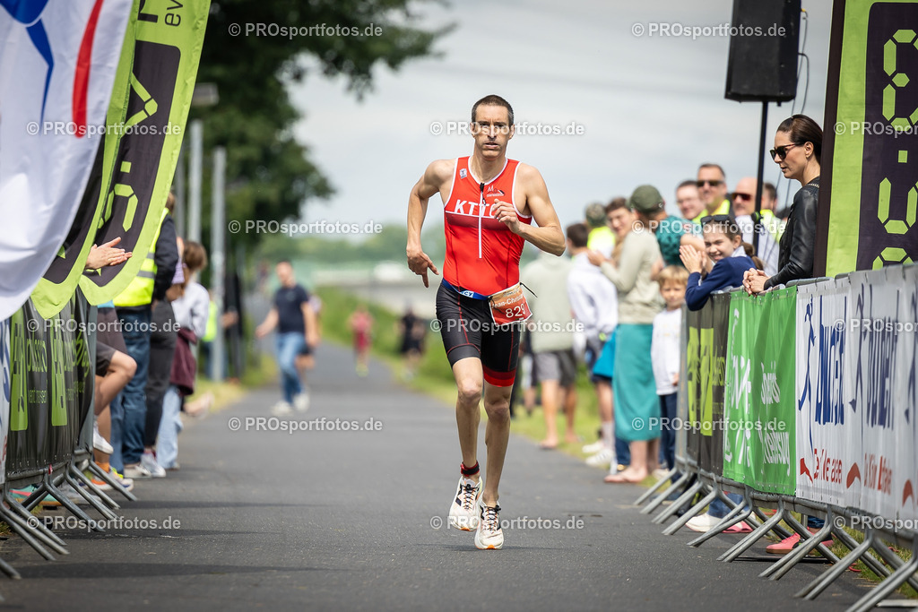 2. Swim & Run Köln; Koeln, 01.06.25 | Impressionen vom 2. Swim & Run Köln am 01.06.25 am Fühlinger See in Koeln. Foto: BEAUTIFUL SPORTS/Leah Kohring