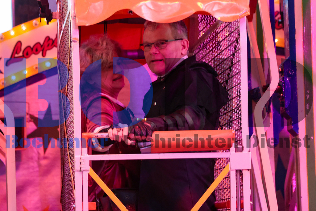 Historischer Jahrmarkt in der Jahrhunderthalle - Steampunk {date} -  | {headline}



(Foto: Sebastian Sendlak / BOND)

 - Realisiert mit Pictrs.com