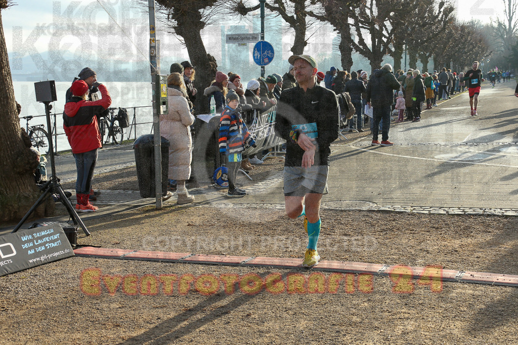241231_1155_EX1_2981 | Sportfotografie im Rhein-Sieg Kreis, Köln, Bonn, NRW, Rheinland Pfalz, Hessen, etc. Unser Tätigkeitsfeld umfasst den Laufsport vom Volkslauf über den Marathon, Duathlon, Triathon bis zum Ultralauf wie Kölnpfad Ultra oder Schindertrail.