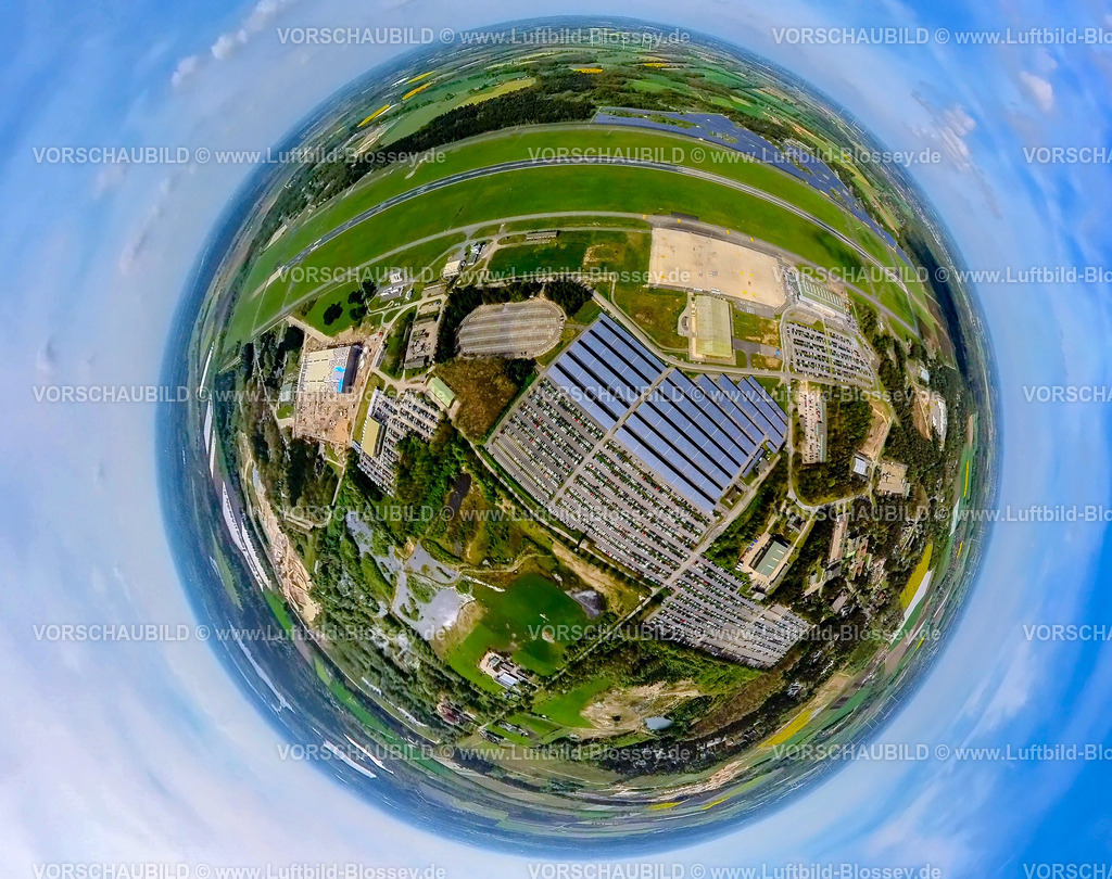 Weeze240490042FlughafenNiederrheinRyanAir | Luftbild, Flughafen Airport Weeze, Startbahn und Landebahn, Ryanair Fluggesellschaft, Solarpark und Terminal Abfertigungshalle, Parkplätze, Wiesen und Felder, Erdkugel, Fisheye Aufnahme, Fischaugen Aufnahme, 360 Grad Aufnahme, tiny world, little planet, fisheye Bild, Baal, Weeze, Niederrhein, Nordrhein-Westfalen, Deutschland