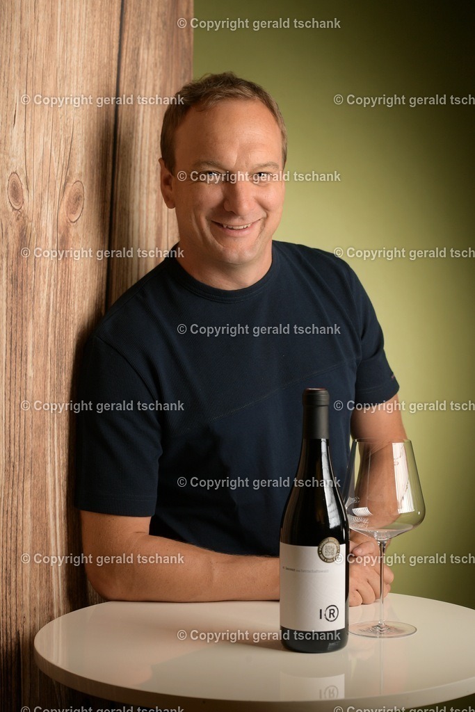 DSC_2375 | Wählen Sie hier bitte Ihr bestes Foto aus, mit diesem Bild wird Ihr Set produziert. Sollten Sie kein Bild wählen oder mehrere suchen wir das Beste aus!