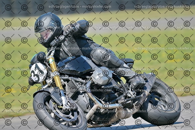 26BT01-1856 | 031 - Realisiert mit Pictrs.com