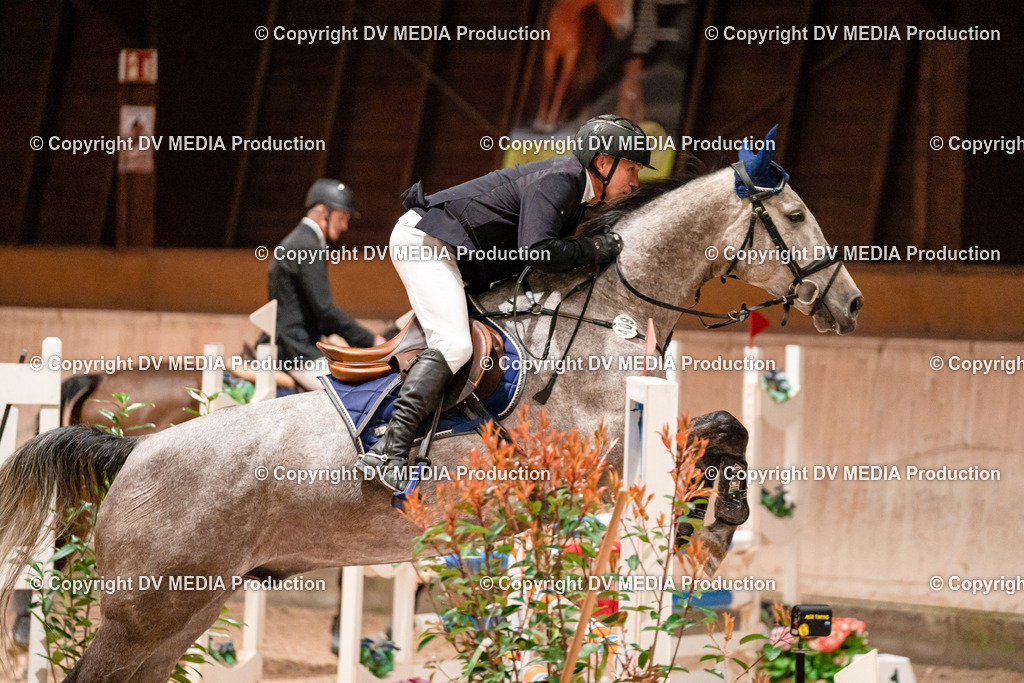 Springen Tag 1-241 | dv-media-shop - Realisiert mit Pictrs.com