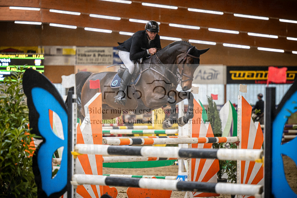 DOS_0635 | Entdecke hochwertige Reitturnierfotos von Foto Oger. Professionell, emotional und authentisch – jetzt Lieblingsmomente im Shop bestellen. - Realisiert mit Pictrs.com