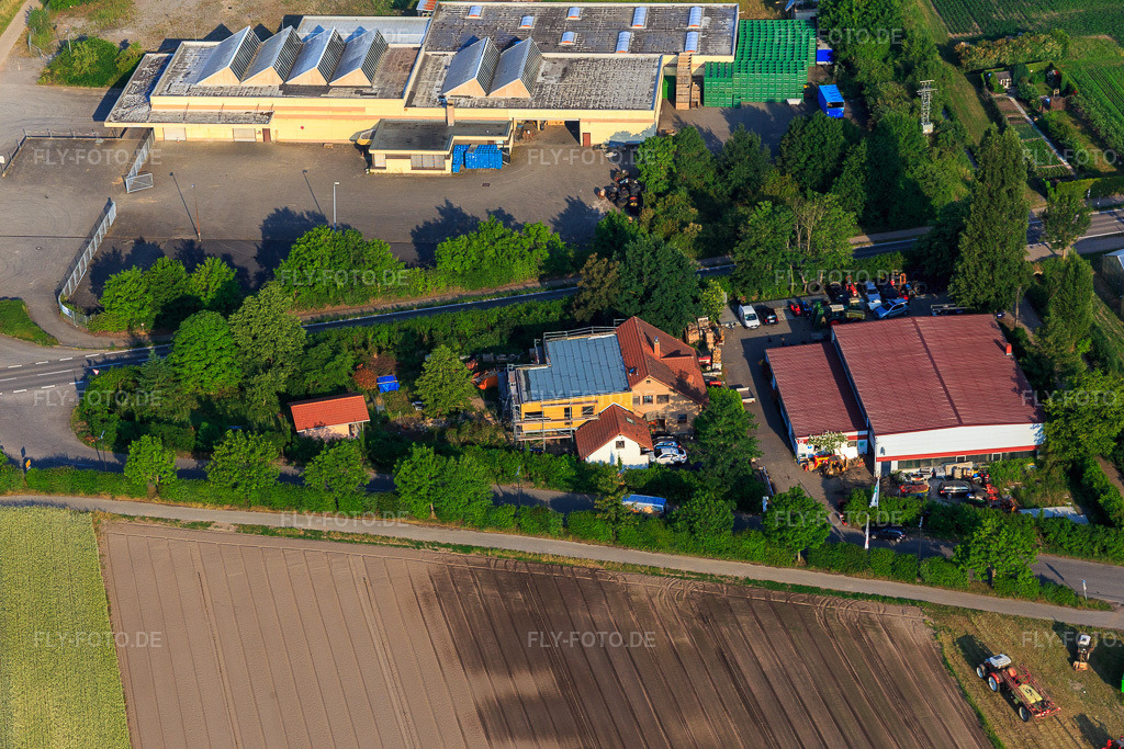 Luftbild: Natursteine und Transporte Kohler in Zeiskam im Bundesland Rheinland-Pfalz in Deutschland. Foto: IMG_080655.jpg vom 12.06.2015 durch Werner Riehm/FLY-FOTO.deWWW.NATURSTEINE-KOHLER.DE