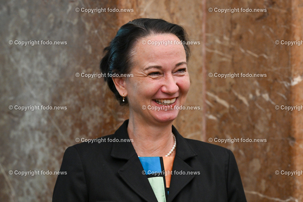 Kick-off-Veranstaltung der Gruendungspraesidentin_ IDSA_ 07.07.2023-4 | 07.07.2023, Landhaus Linz AUT, Kick-off-Veranstaltung der Gruendungspraesidentin, IDSA, im Bild Stefanie Lindstaedt (Gruendungspraesidentin des Institute of Digital Sciences Austria (IDSA))