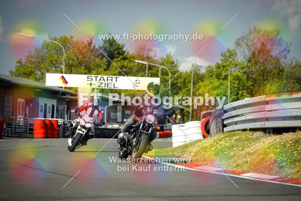 OBK_Mai_Volker_Adam-10585 | Hier findet Ihr Bilder von Touristenfahrten auf der Nürburgring Nordschleife oder von anderen Veranstaltungen die ich besucht habe. Viel Spass beim Durch Schauen 