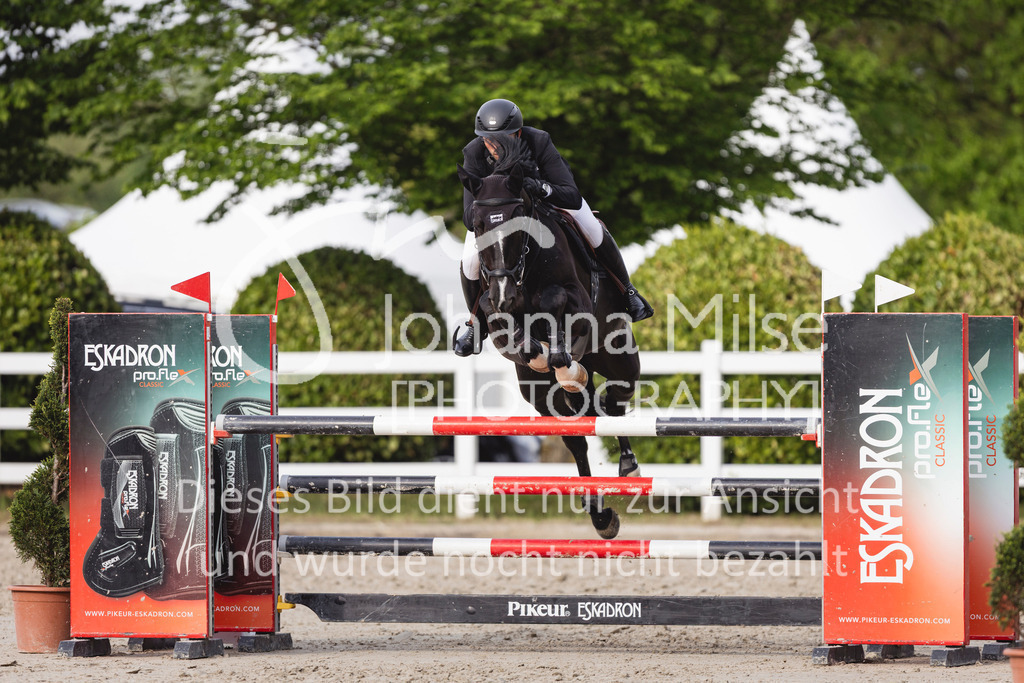 260510_PfSpTa_6_M1-Spr-662 | Deine schönsten Turniermomente als professionelle Fotos! Entdecke hochwertige Pferdesport-Fotografie im Online-Shop. Jetzt Fotos finden & bestellen!