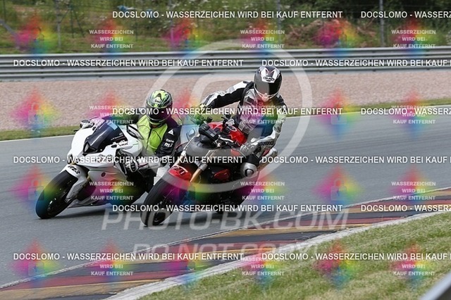 2016-06-30-PBK-3633 | Sportfotografie; SlowMotion; Video; Rennstrecke; Hafeneger; RSE; Speer; Trackday; Motorsportarena; Hockenheimring; Brno; Most; Barcelona; Valencia, Benny; Kaetzmer;