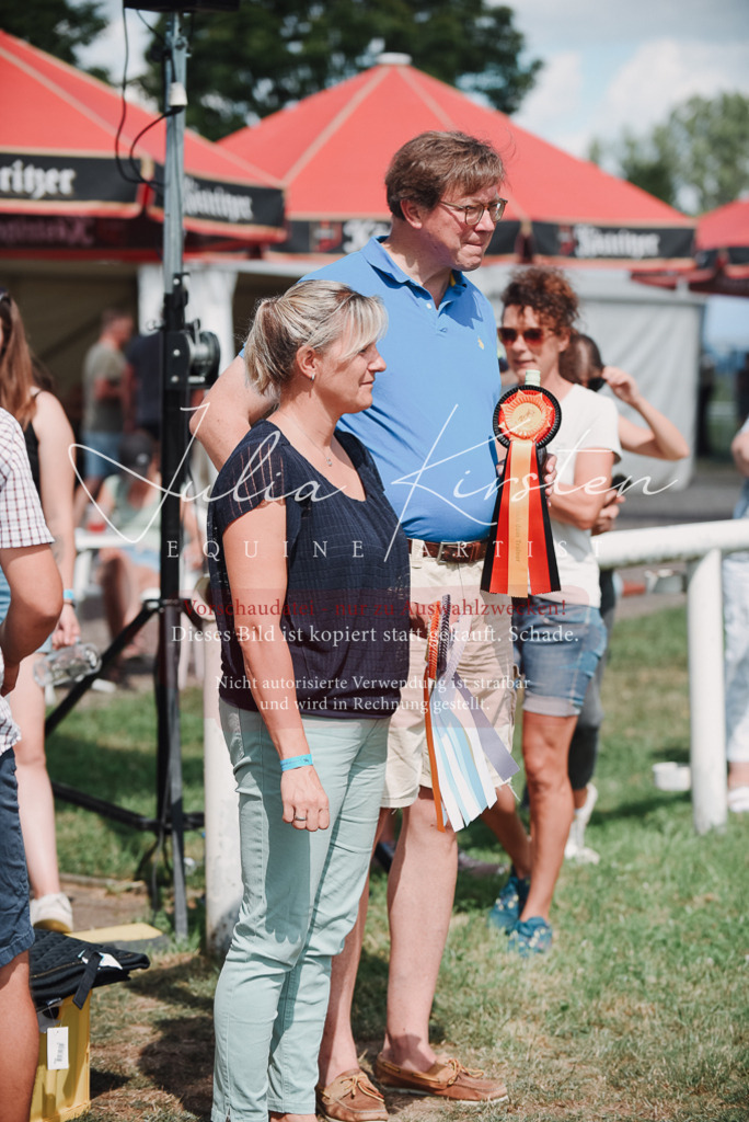 DSC_5872 | Pferde- und Turnierfotografie in Westsachsen. Pferdeportraits, Auftragszeichnungen und intuitive Kunst.