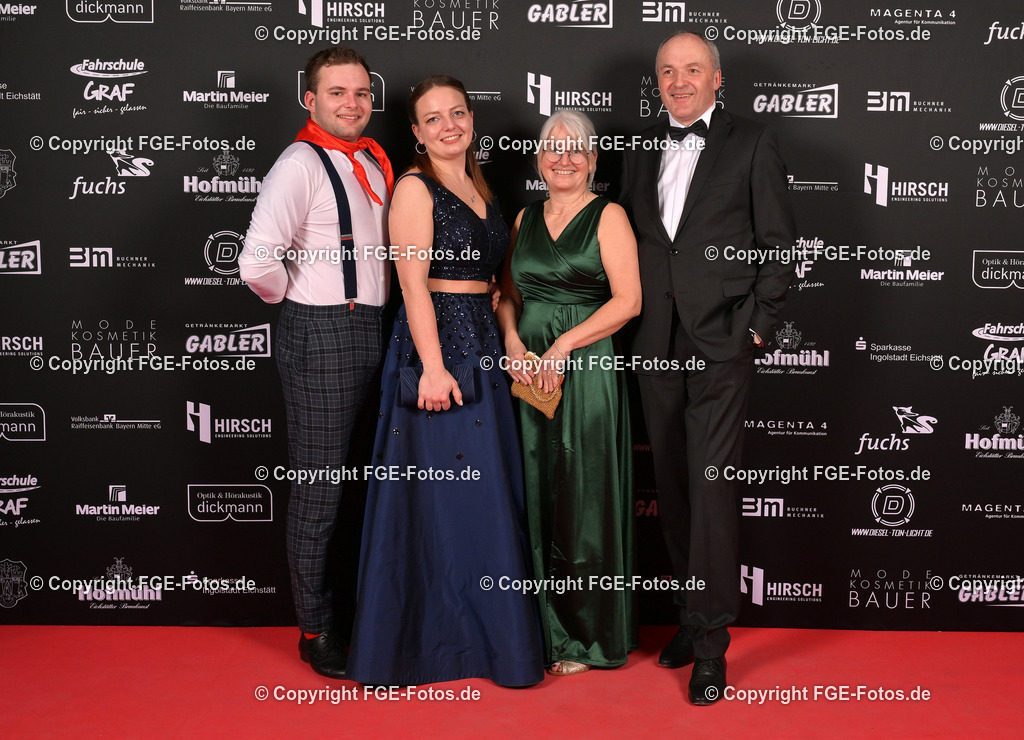 20240127-fge-fotos-0215 | Hofball der FGE am 27.01.2024 im Alten Stadttheater in Eichstätt. - Realisiert mit Pictrs.com